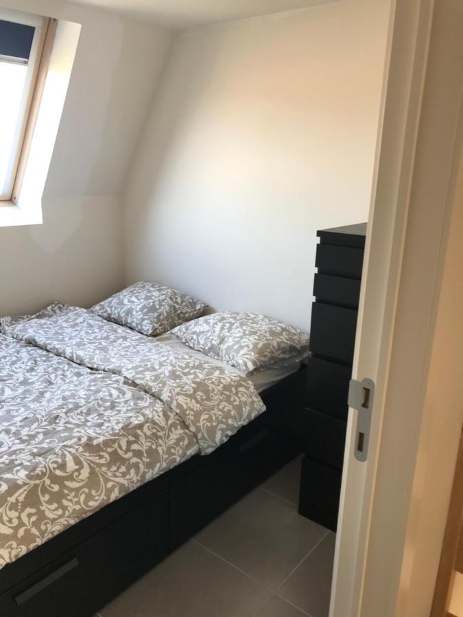 Vakantiehuisje De Panne Vlak Aan Plopsaland En De Zee Bagian luar foto